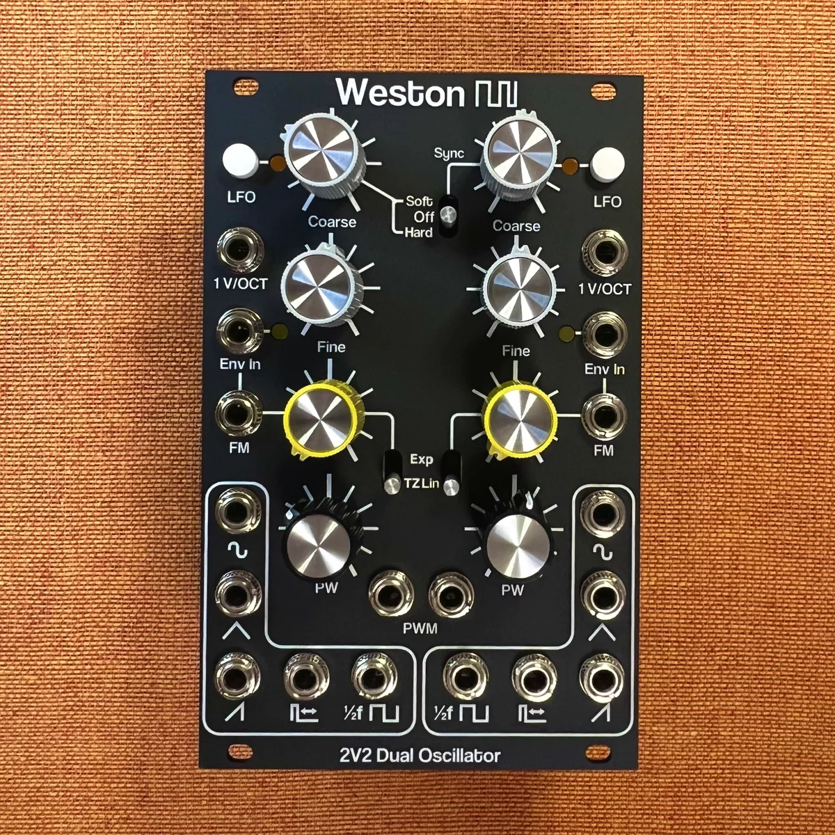 Weston Precision Audio: 2V2 Dual Analog Oscillator