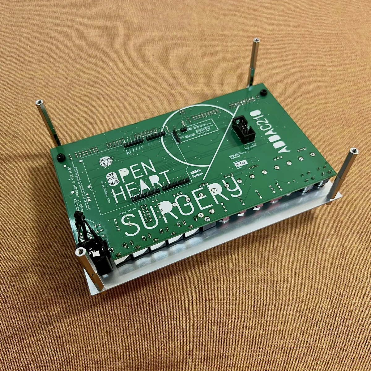 写真:スタンドを付けた状態（裏）