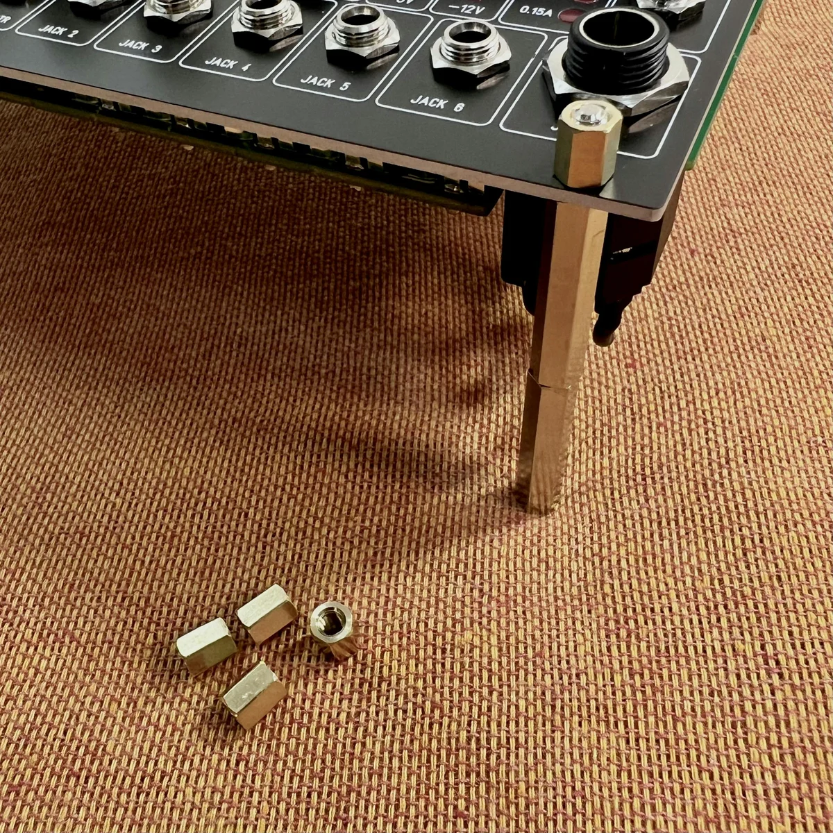 写真:固定用スペーサー