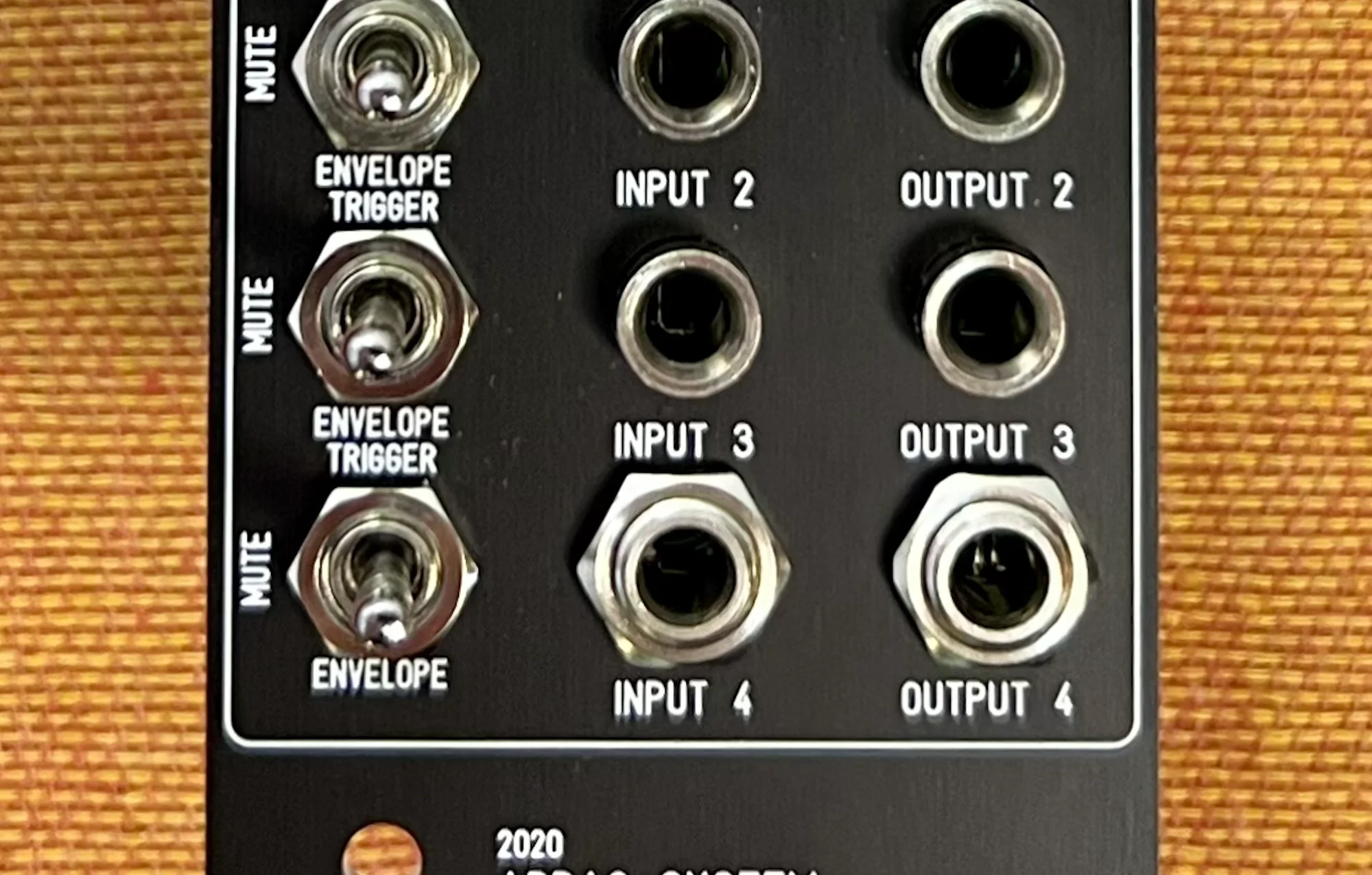 写真:ADDAC106その2