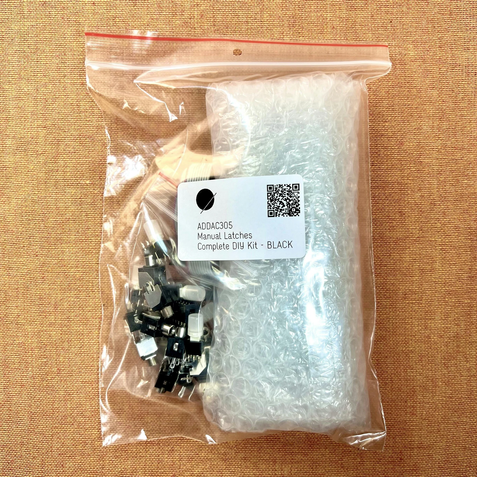 写真:DIYキット表側