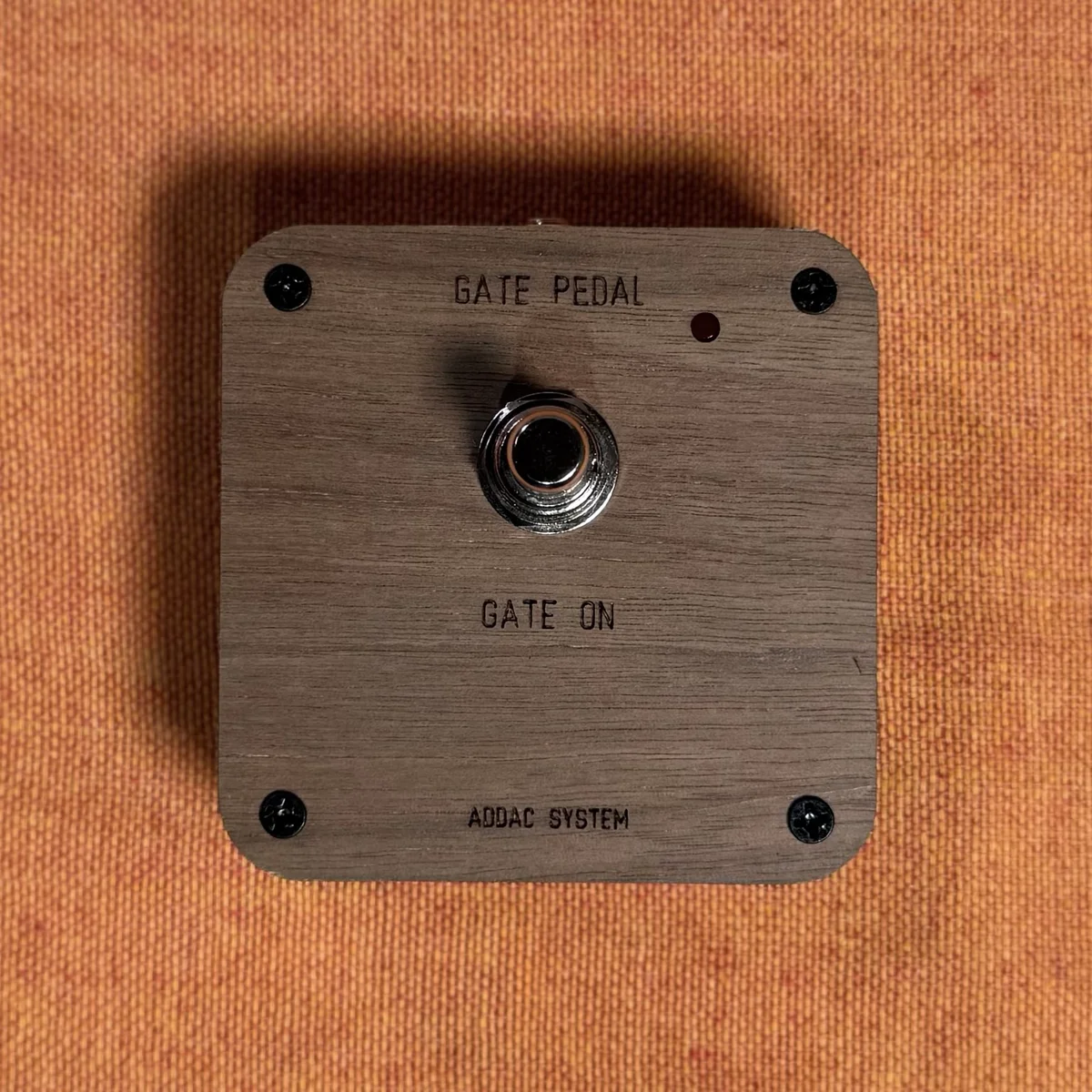 ADDAC System: ADDAC312 Gate Pedal