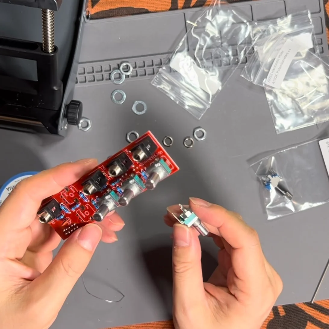 シンセDIYとDIYキット