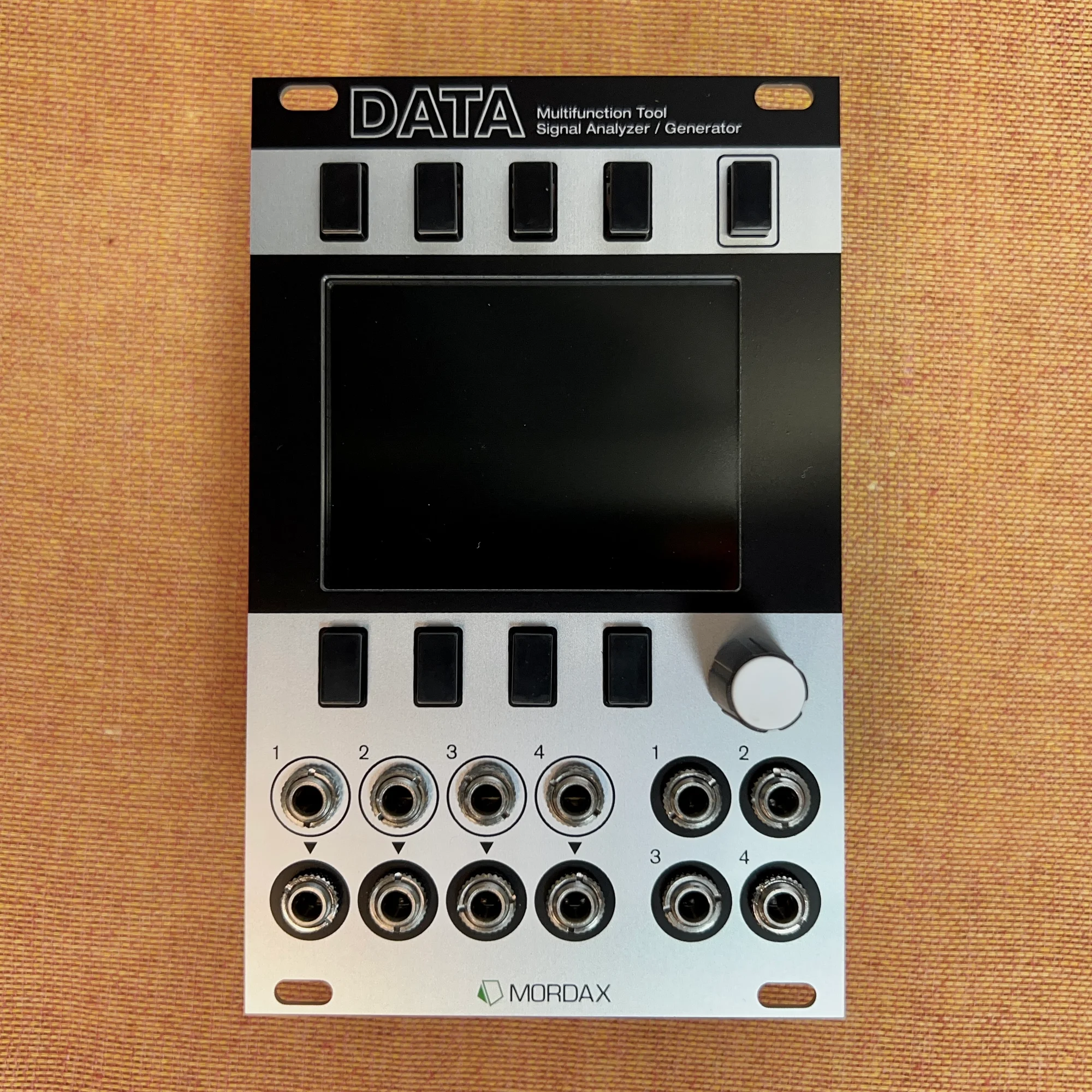 Mordax: DATA (Silver)