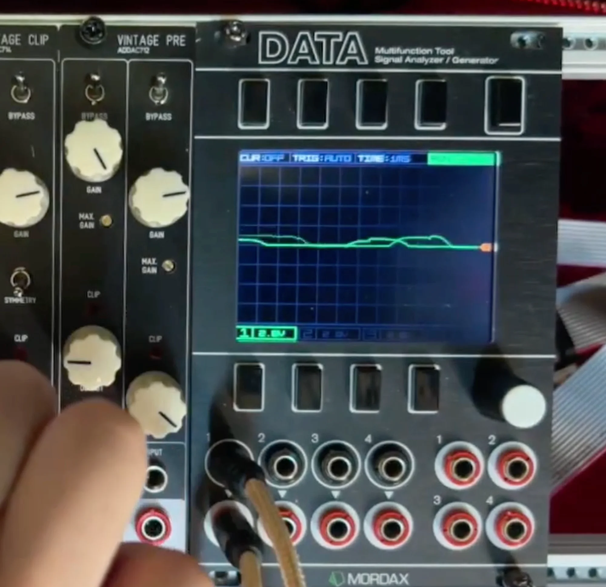 DATAが使われている様子