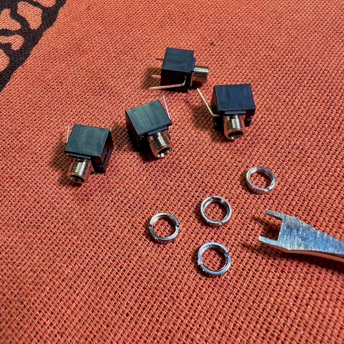 写真:ワッシャー締め用ドライバー