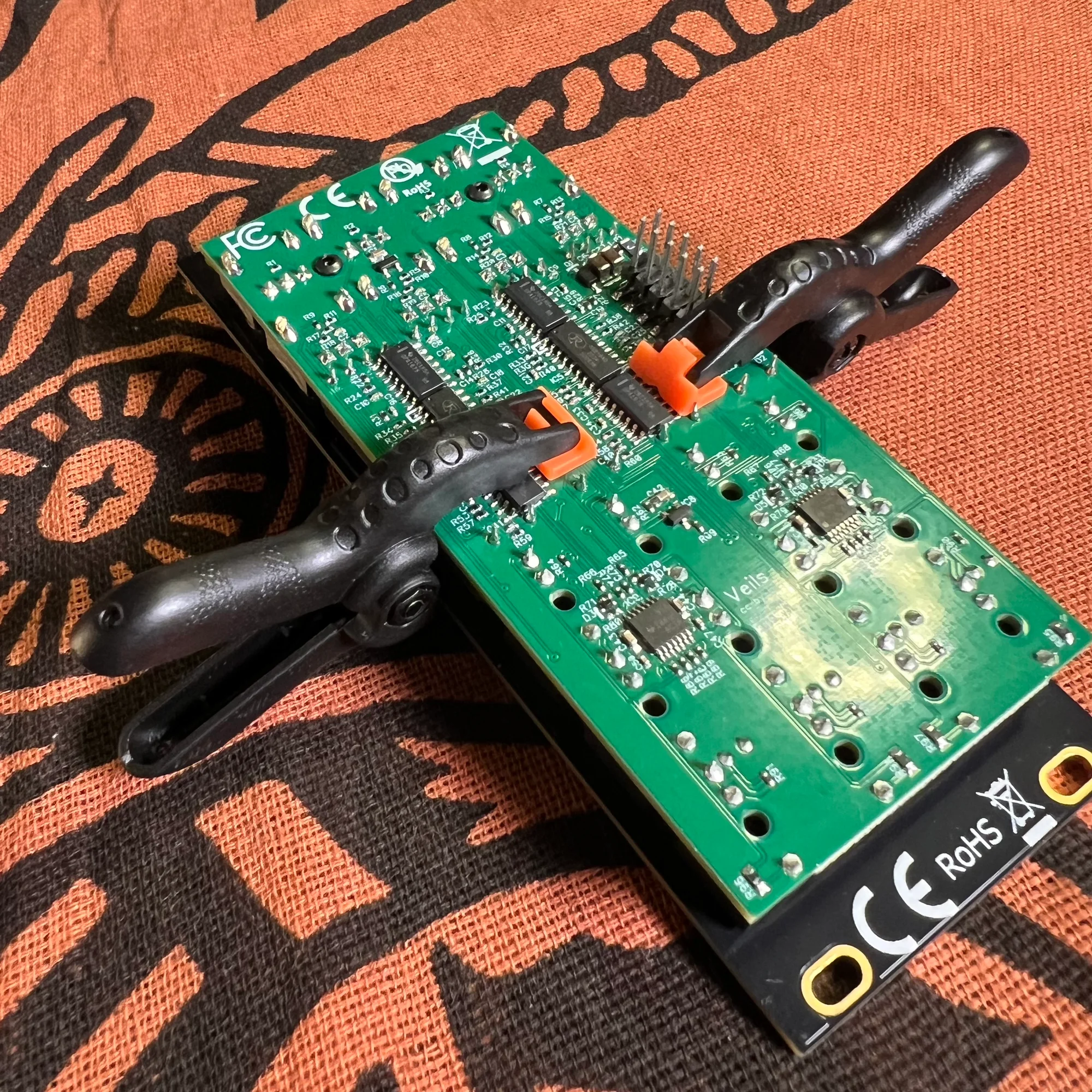 写真:ミニクランプ