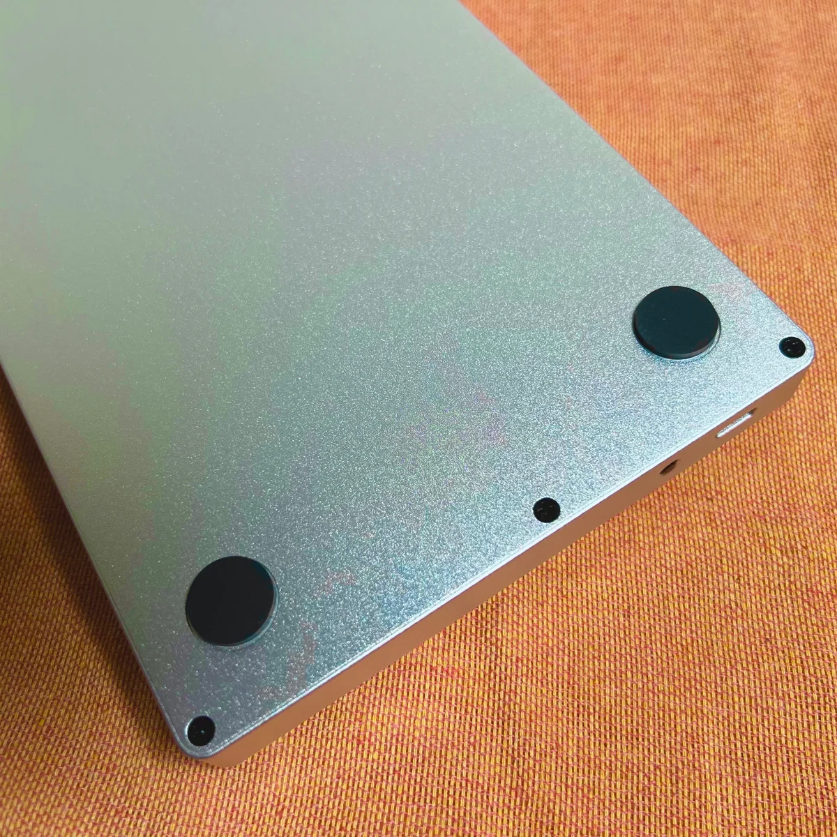 写真:Silver Edition