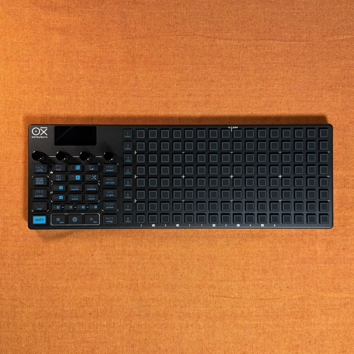 【ほぼ新品】OXI Instruments | ONE MKII (Black) OXI Instruments OXI One MkII - Black – Nightlife Electronics