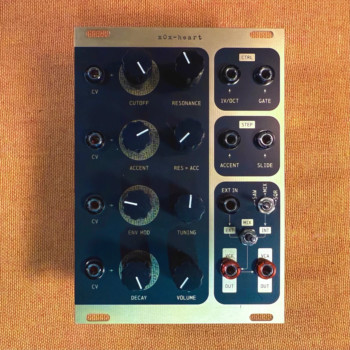 Open Music Labs x0x-heart モジュラーシンセ Open Music Labs x0x Heart - synthCube