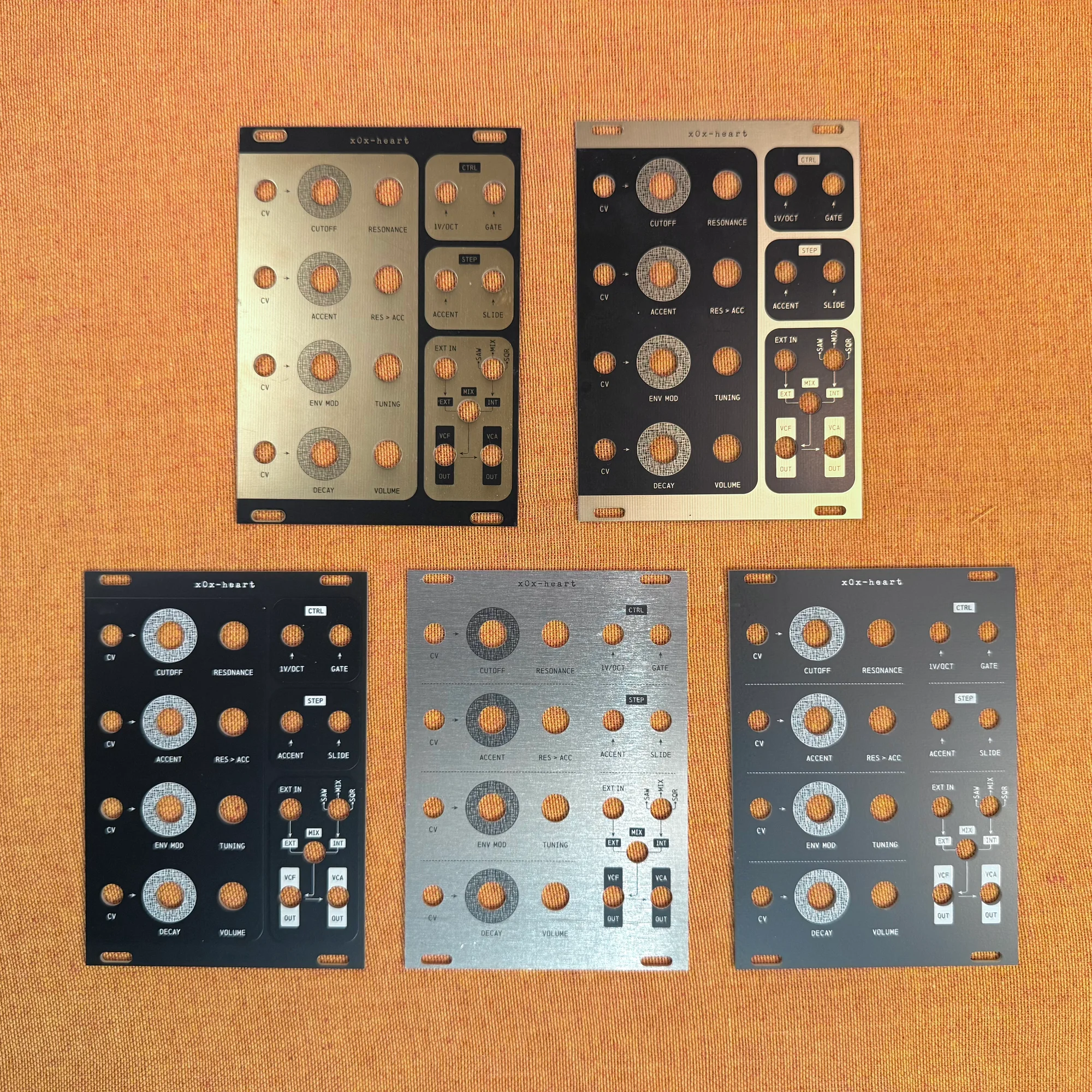 Takazudo Modular: x0x-heartパネルセット