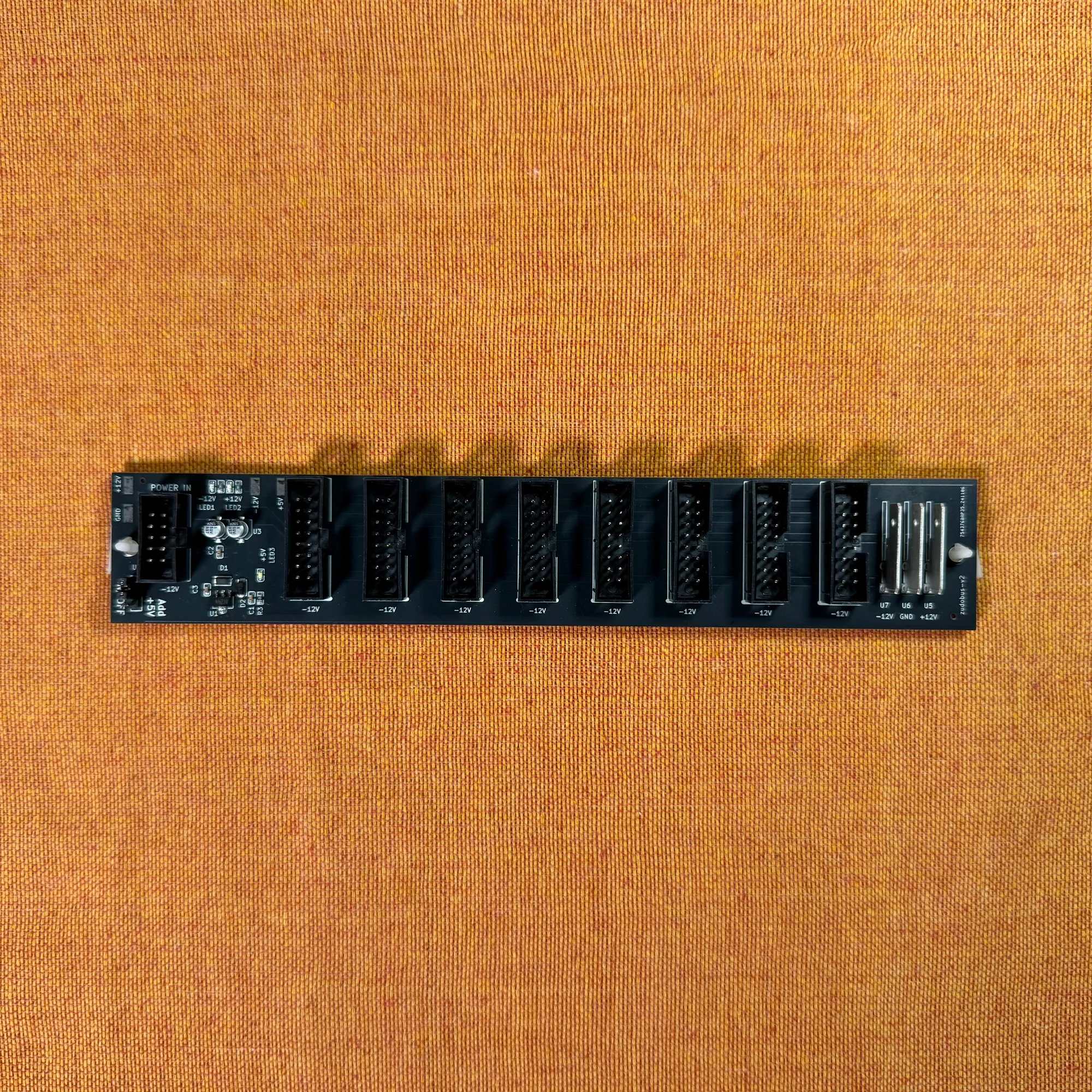 Takazudo Modular: zudo-bus