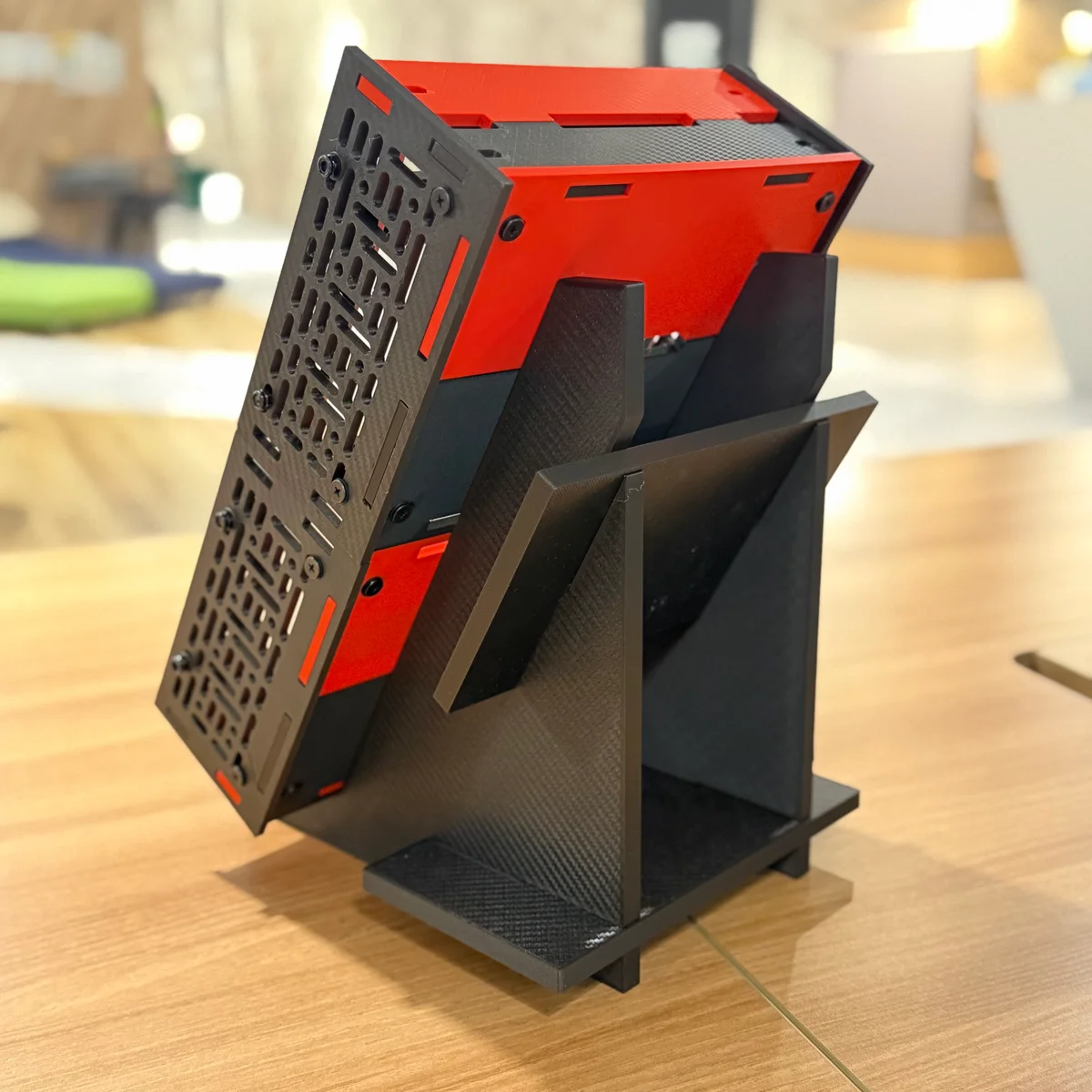 zudo-stand-40x2 背面からの写真